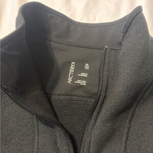 Arc'teryx Men's Dark Gray Zip-Up Sweater size xl NEW NEVER BREN USED